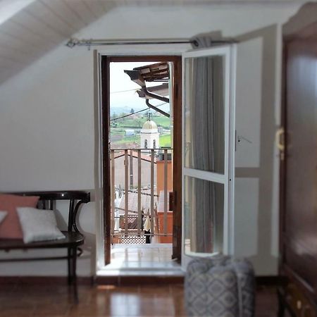 Bed and Breakfast Domus Tua Пьетрельчина Экстерьер фото