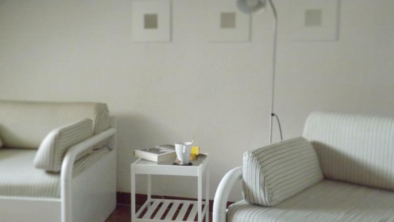 Bed and Breakfast Domus Tua Пьетрельчина Экстерьер фото